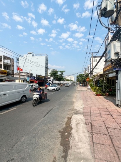 [H2542*] Mặt tiền Nguyễn Xí kinh doanh đa ngành bao quanh 5 trường ĐH – Giá 18.x tỷ